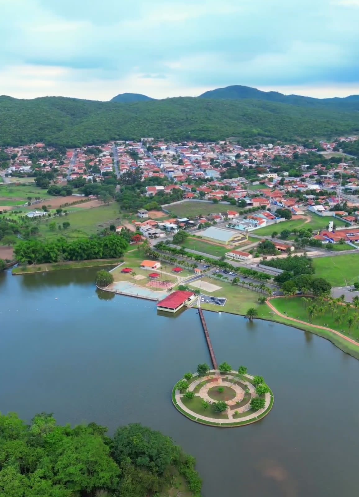 Parque Recreativo Lago Lambari